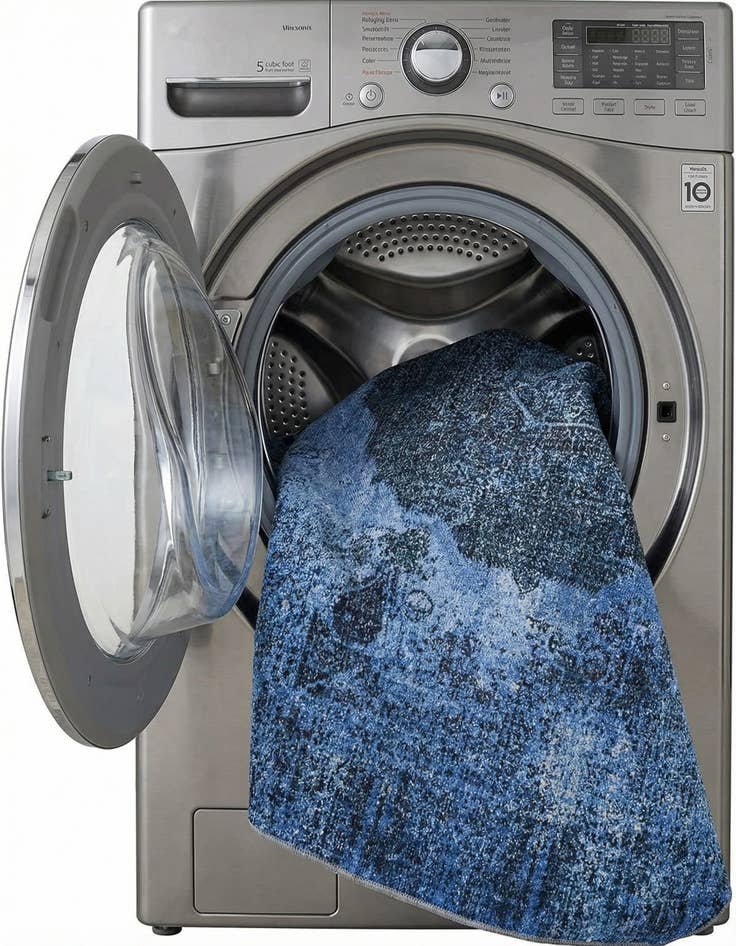 Detail image of 5' x 5'  Washable Yara Octagon Rug