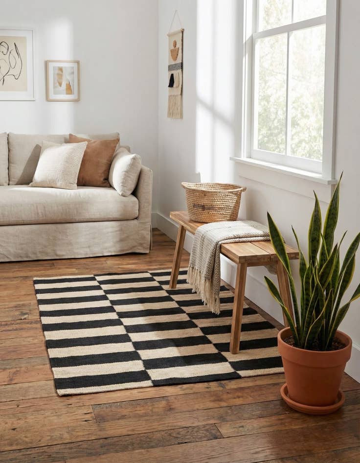 Detail image of 2' 8 x 3' 10  Hand Woven Kilim Modern Wool Rug