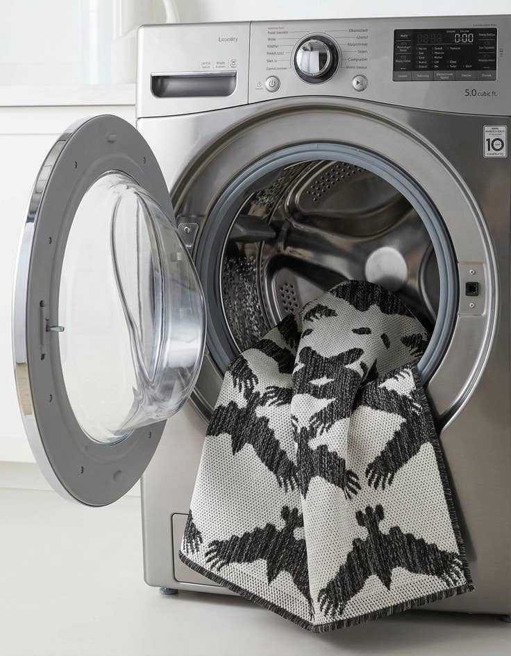 Detail image of 2' x 5' 3  Washable Modern Indoor / Outdoor Runner Rug