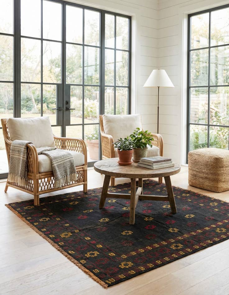 Detail image of  4' 3 x 4' 4  Hand Knotted Sumak Wool Square Rug