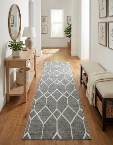 3' x 10' Lattice Trellis Runner Rug