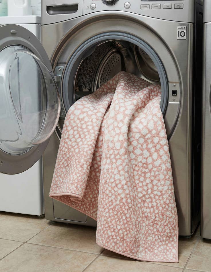 Detail image of  7' 10 x 7' 10 Kamala Washable Square Rug