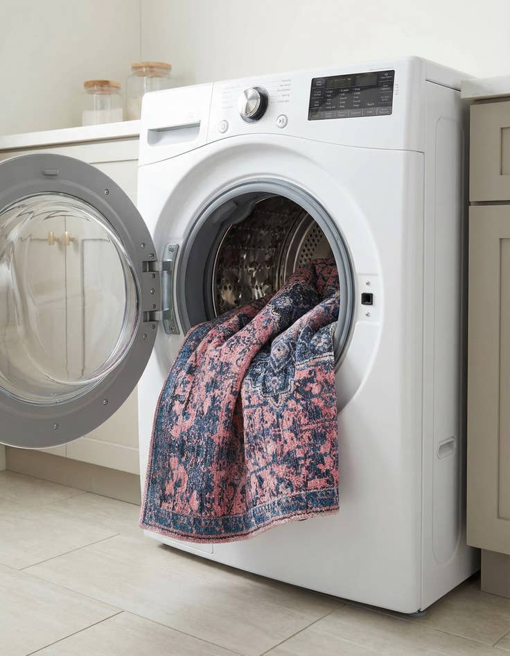 Detail image of 5' 3 x 5' 3  Washable Renaissance Square Rug