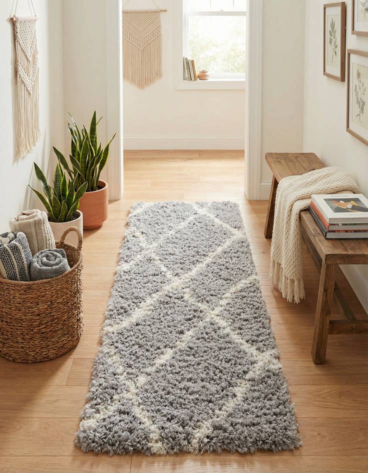 Detail image of  2' x 6' Infinity Shag Runner Rug