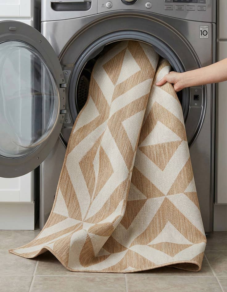 Detail image of 7' 10 x 10'  Washable Jill Zarin Napa Indoor / Outdoor Rug