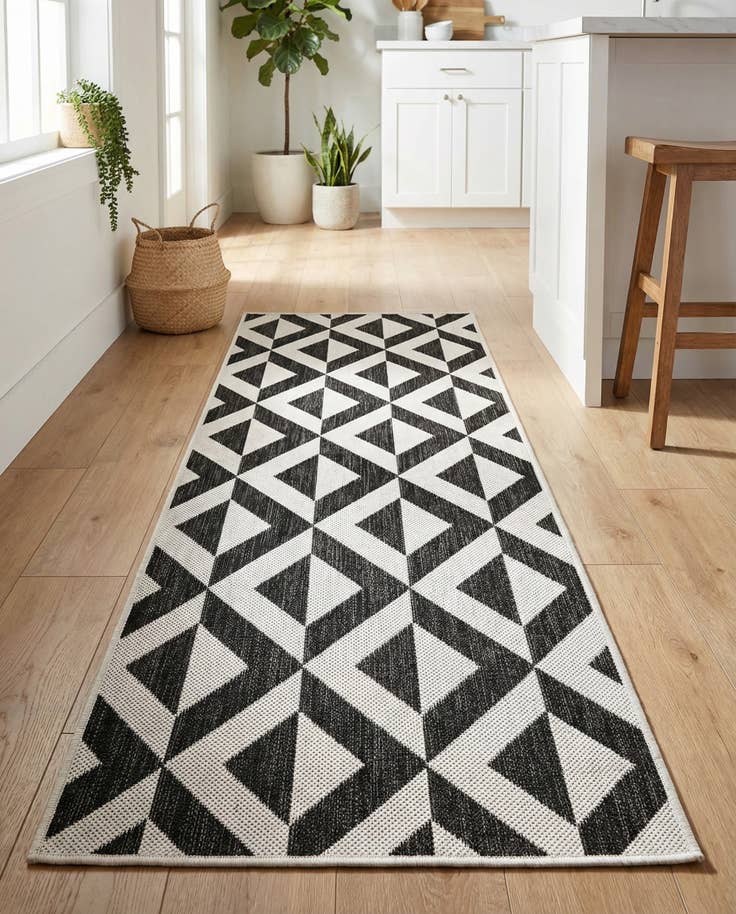 Detail image of 2' x 5' 3 Easy-Clean Jill Zarin Napa Indoor / Outdoor Runner Rug