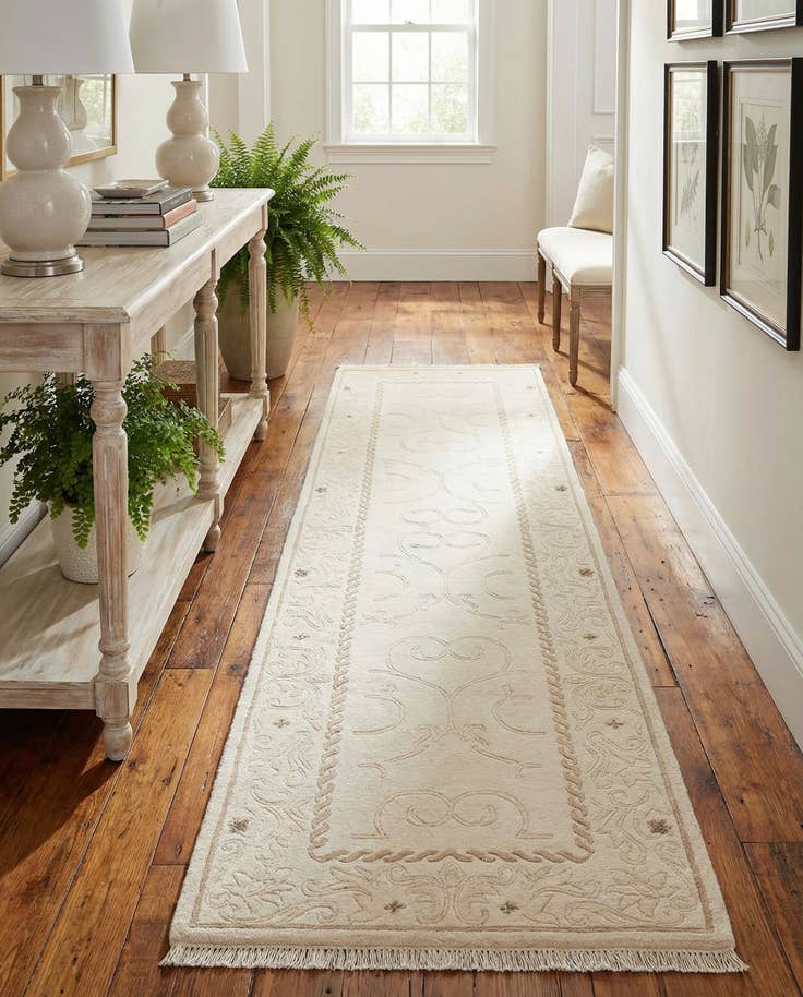 Detail image of 2' 8 x 10' Hand Knotted Darya Wool Runner Rug