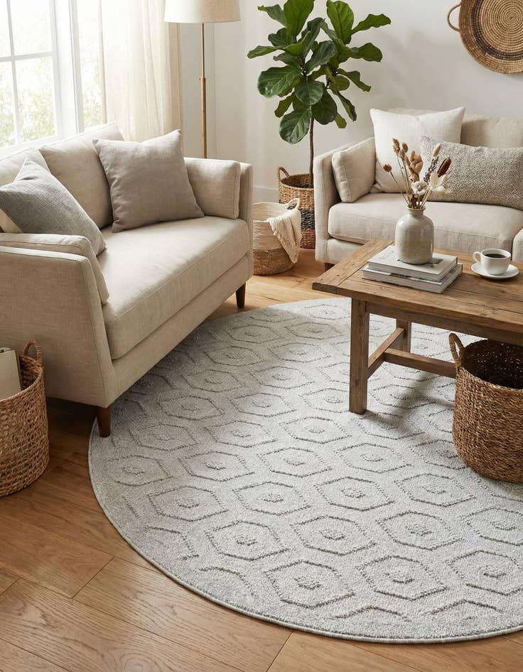 Detail image of 5' 3 x 5' 3  Washable Trellis Textured Indoor / Outdoor Round Rug