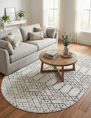 5' 3 x 8' Paxon Trellis Oval Rug