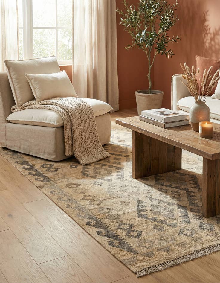 Detail image of 3' 5 x 4' 11  Hand Woven Kilim Maymana Wool Rug