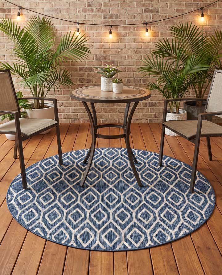 4' x 4' Easy-Clean Jill Zarin Turks and Caicos Indoor / Outdoor Round Rug