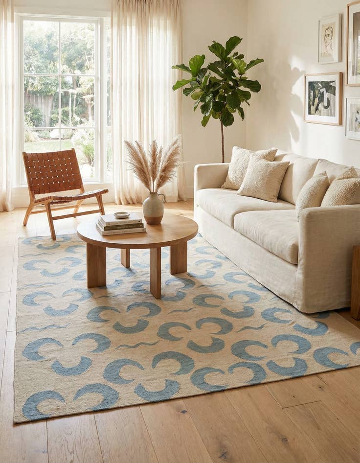 Detail image of  5' 10 x 7' 10  Hand Woven Kilim Modern Wool Rug