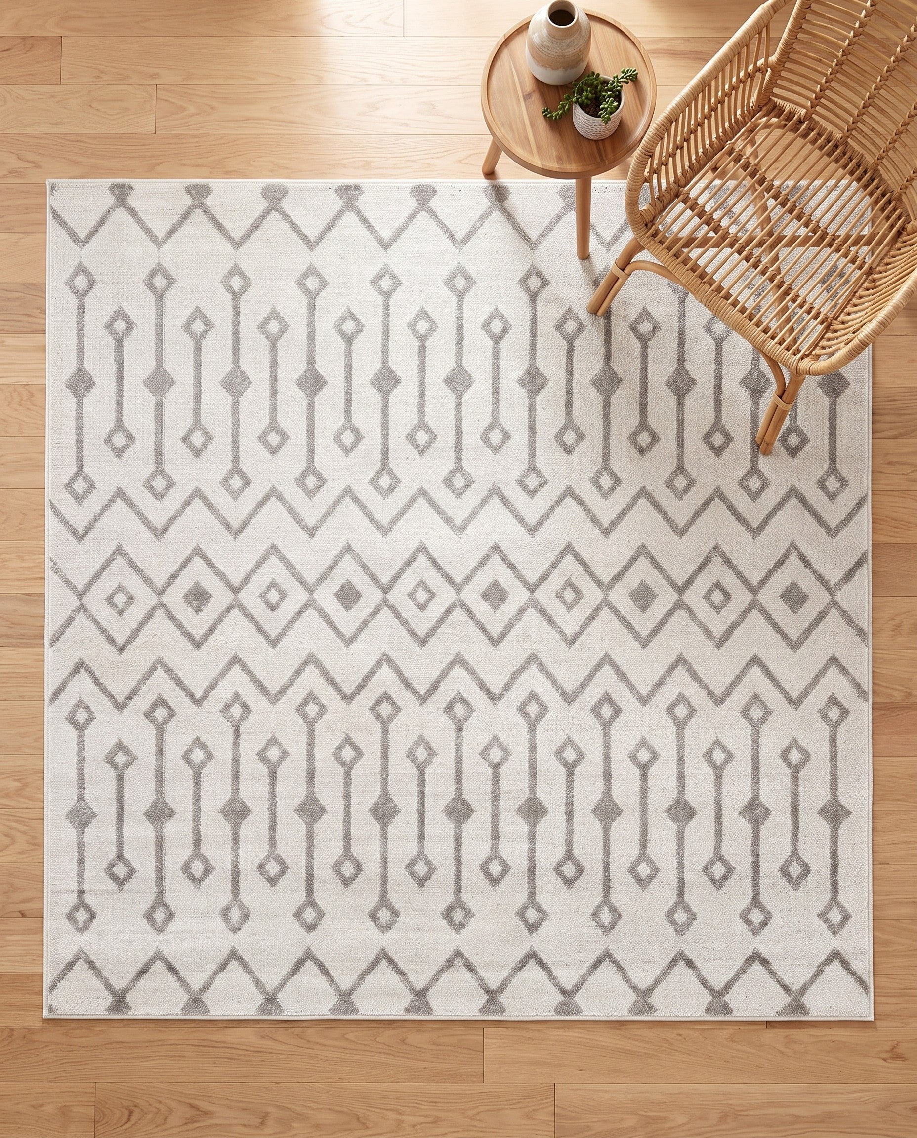 Pearl Bohemian Trellis Square Rug