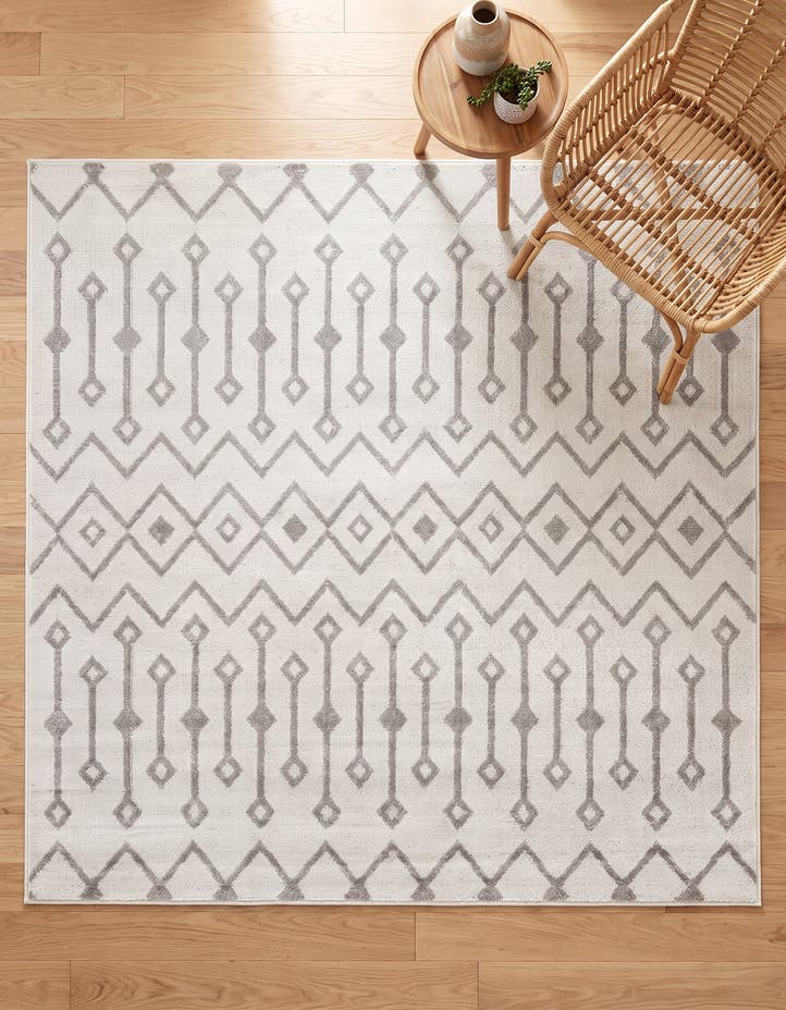 5' 3 x 5' 3 Bohemian Trellis Square...