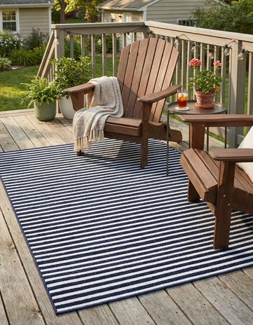 4' x 6' Easy-Clean Sabrina Soto Indoor / Outdoor Rug