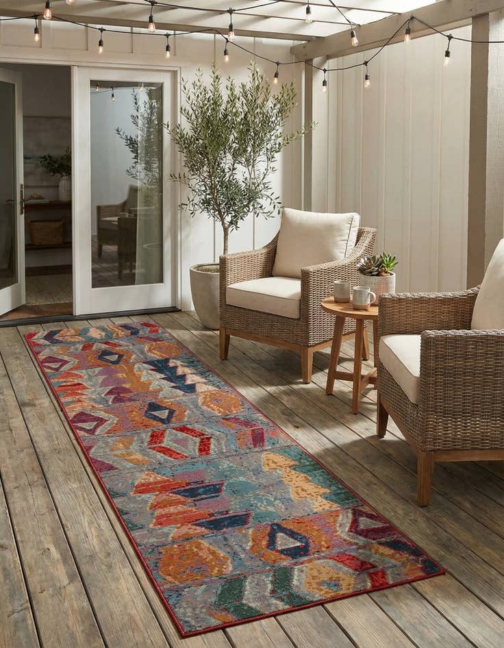 Detail image of 2' 7 x 11'  Washable Modern Indoor / Outdoor Runner Rug