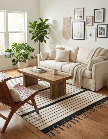 6' 1 x 9' Hand Woven Chindi Cotton Rug