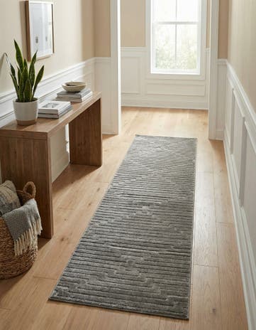 Gray and Silver Vogue Geo Runner Rug