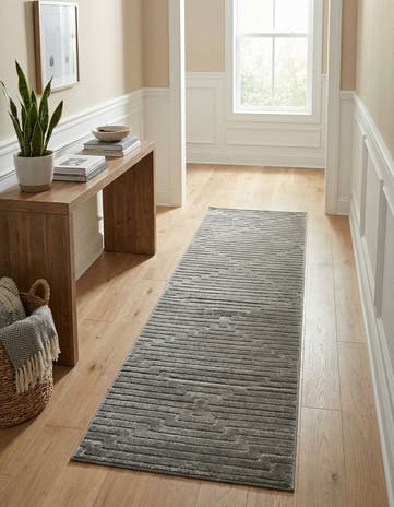 Gray and Silver Vogue Geo Runner Rug