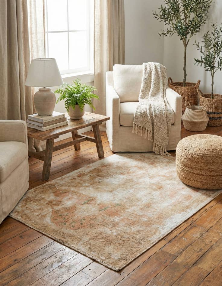 Detail image of  3' 1 x 4' 6  Hand Knotted Ultra Vintage Persian Wool Rug