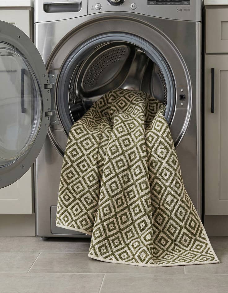 Detail image of 7' 10 x 10'  Washable Jill Zarin Costa Rica Indoor / Outdoor Rug