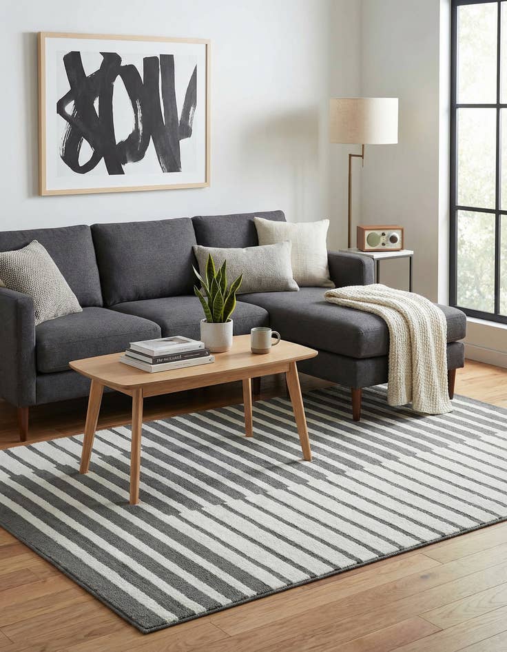 Detail image of  5' x 8' Oslo Rug