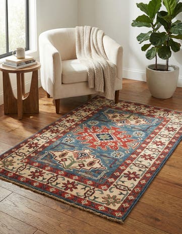 2' 8 x 4' 2 Hand Knotted Kazak Rug