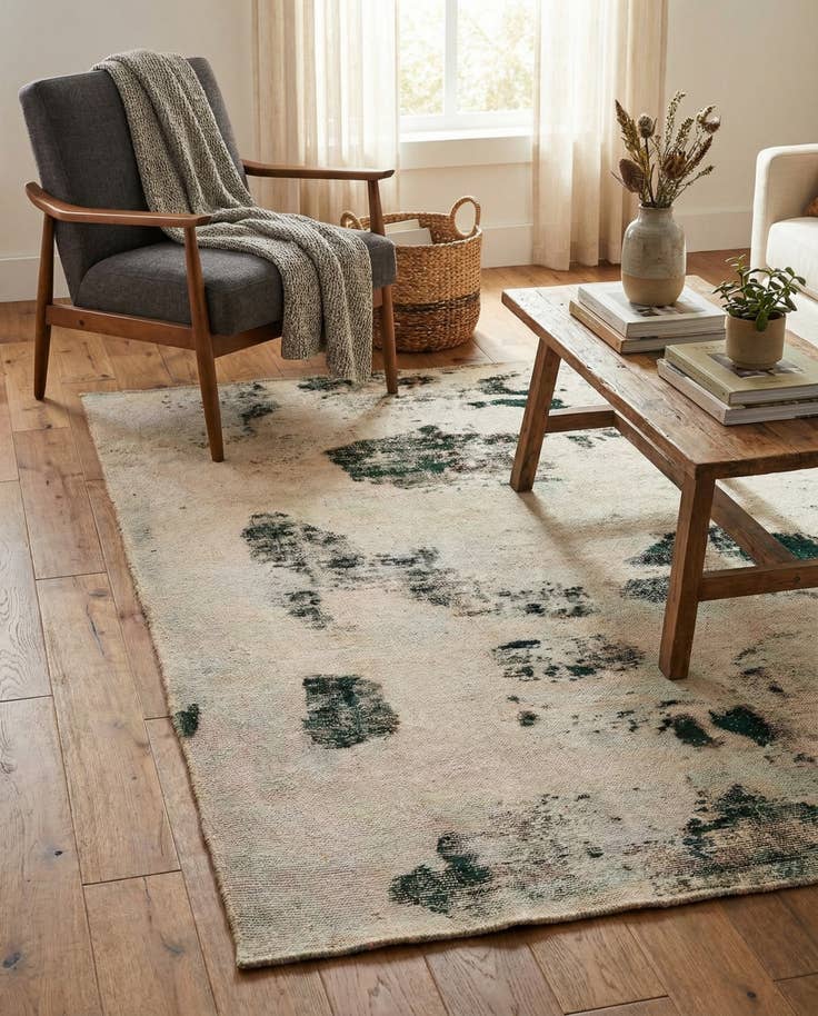 Detail image of 4' 8 x 6' 2 Hand Knotted Ultra Vintage Persian Wool Rug