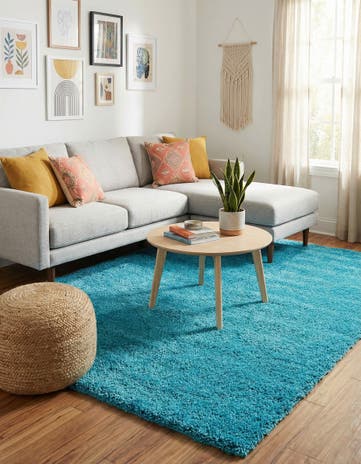 5' 3 x 7' 7 Solid Frieze Rug