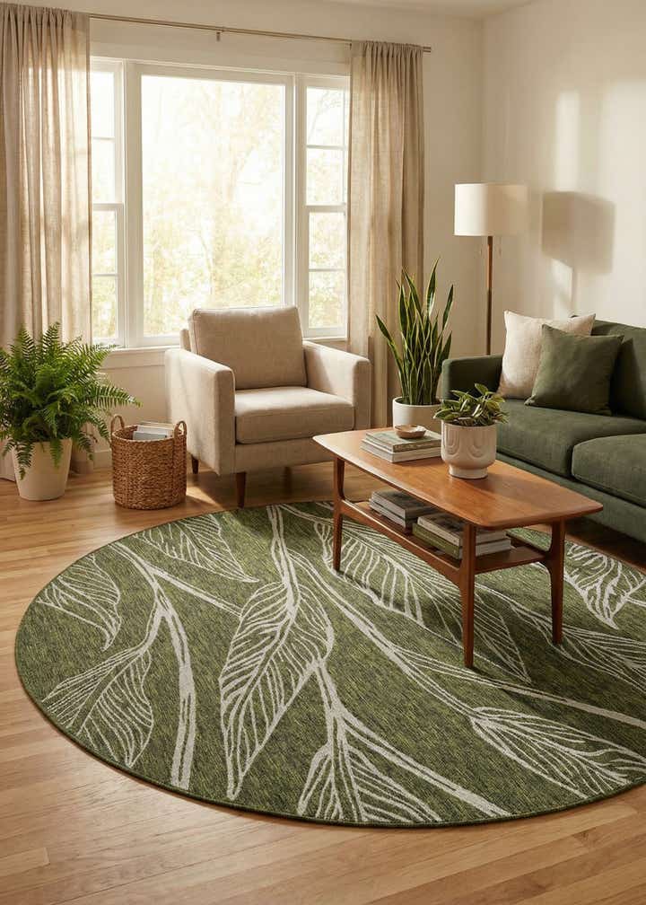 7' 10 x 7' 10 Easy-Clean Botanical Indoor / Outdoor Round Rug