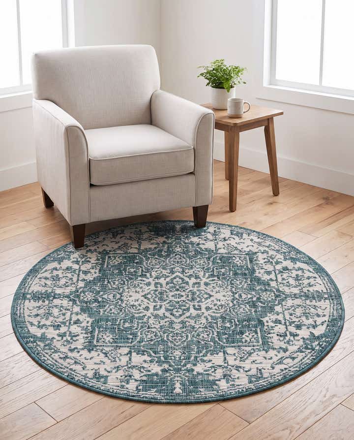 4' x 4' Easy-Clean Jill Zarin Dubai Indoor / Outdoor Round Rug