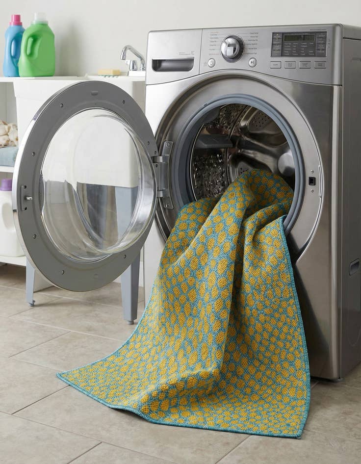 Detail image of 3' x 5' 3  Washable Jill Zarin Cape Town Indoor / Outdoor Rug