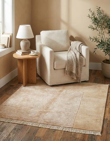 2' 7 x 2' 7 Hand Knotted Darya Wool Square Rug