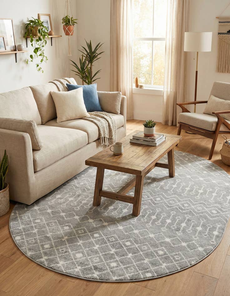 Detail image of  7' 10 x 10' Moroccan Trellis Oval Rug