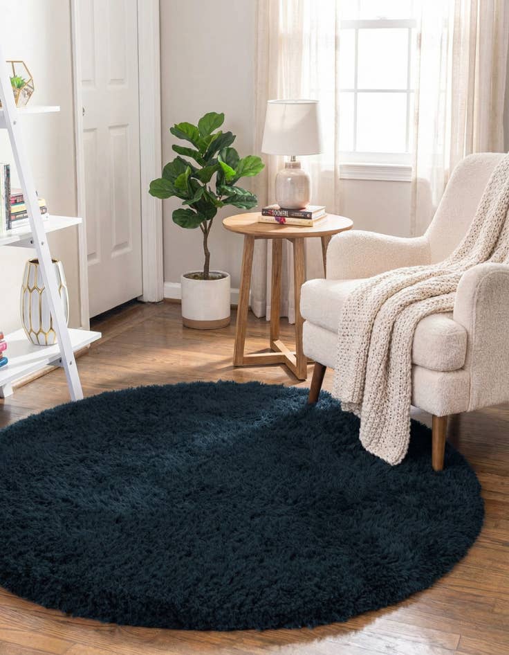 Detail image of 3' 3 x 3' 3 Infinity Shag Round Rug