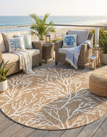 7' 10 x 7' 10 Easy-Clean Coastal Indoor / Outdoor Round Rug