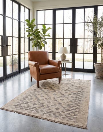 3' 10 x 6' Hand Woven Kilim Maymana Wool Rug