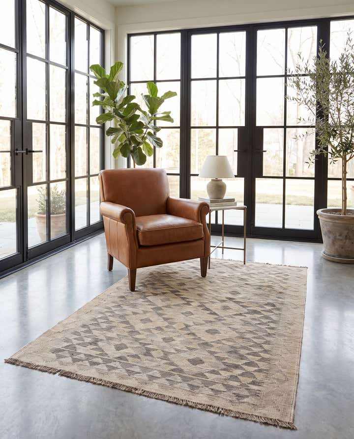 3' 10 x 6' Hand Woven Kilim Maymana Wool Rug