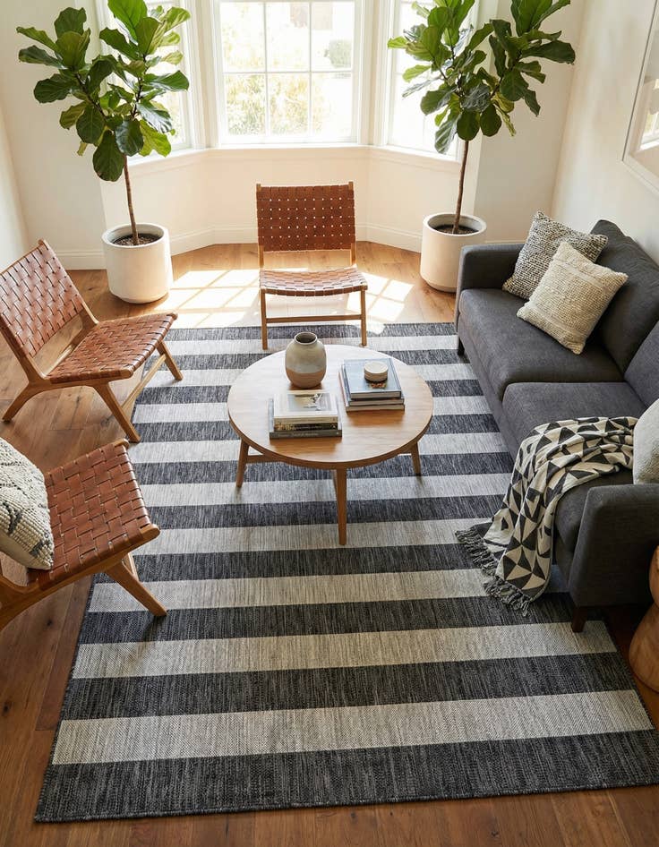 Detail image of 7' x 10'  Washable Striped Indoor / Outdoor Rug