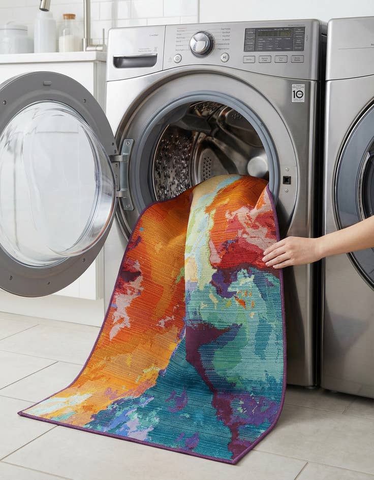 Detail image of 2' 7 x 7'  Washable Modern Indoor / Outdoor Runner Rug