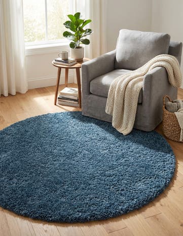 7' 5 x 7' 8 Zermatt Shag Round Rug