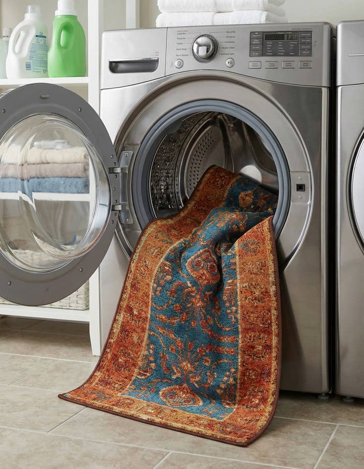 Detail image of 2' x 8'  Washable Traditional Indoor / Outdoor Runner Rug