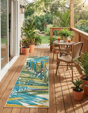 2' x 8' Easy-Clean Botanical Indoor / Outdoor Runner Rug