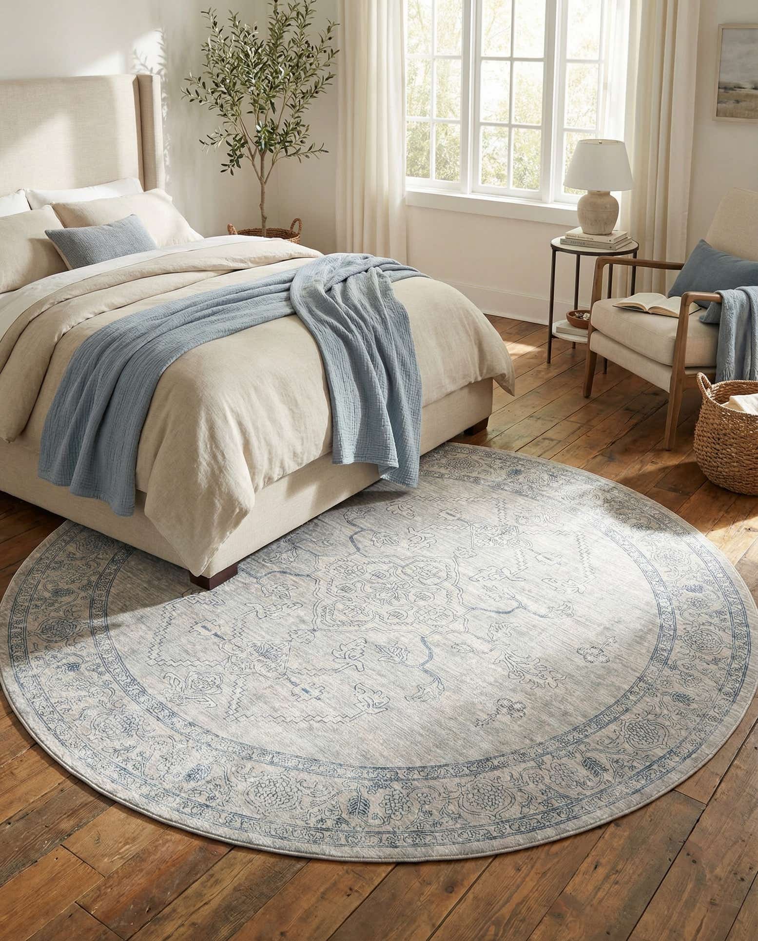 10' 2 x 10' 2 Newport Round Rug