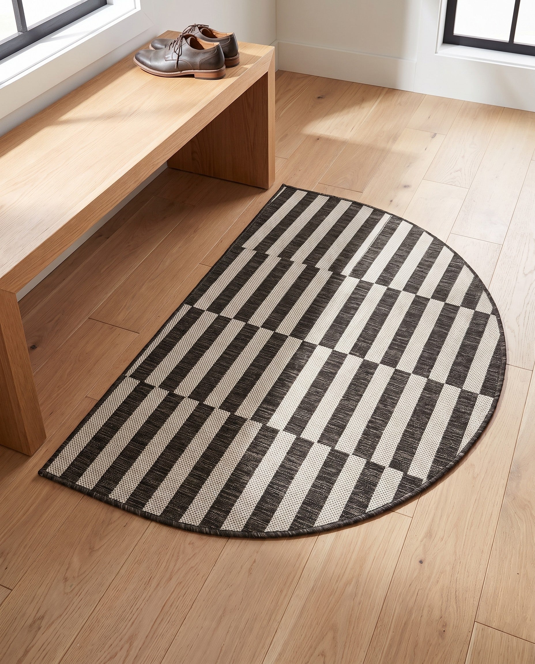 2' 7 x 4' Easy-Clean Striped Indoor / Outdoor Hearth Rug