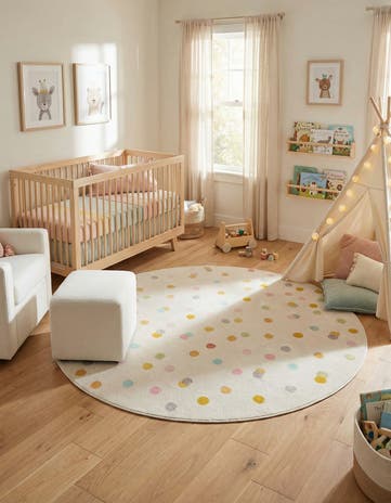 7' 10 x 7' 10 Polka Dot Whimsy Kids Round Rug