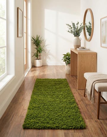 2' 7 x 10' Solid Shag Runner Rug