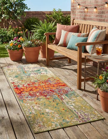 2' x 5' Easy-Clean Modern Indoor / Outdoor Runner Rug