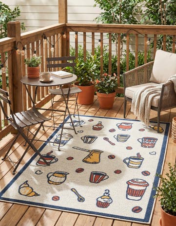 5' x 7' 7 Easy-Clean Indoor / Outdoor Rug