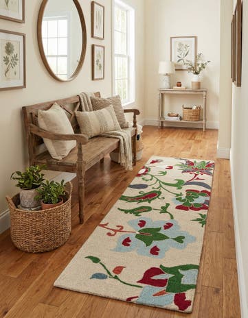 2' 6 x 8' Luna Runner Rug